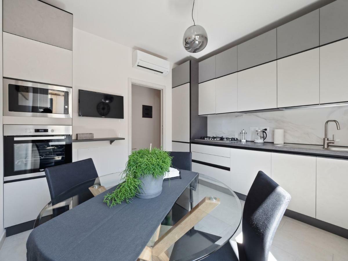 Appartamento Ugolini Milano Milão Exterior foto